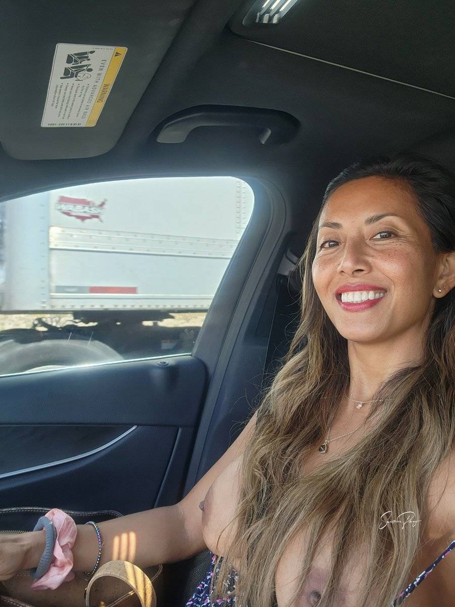 Sweetness Pinay driving lesson