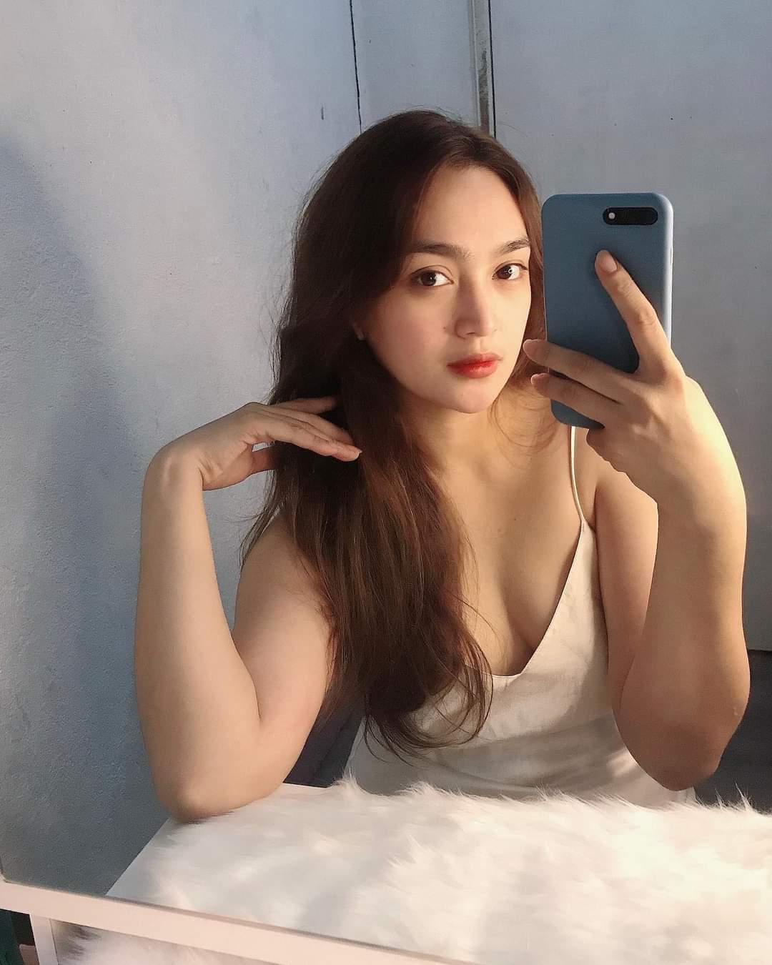 Tita "A Message to sugar Daddy"