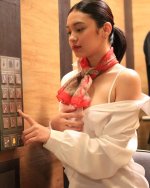 ELEVATOR LADY sir anong floor po (4).jpg