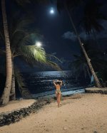 My kind of therapy.🌊🐚🥥 (1).jpg