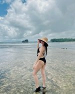 Black is always beach-ready.🖤🌊🐚🪸👙 (3).jpg