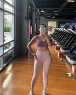 To enjoy the glow of sexy body, you must exercise.🧘🏻*♀️🏋️*♀️🥊 (2).jpg