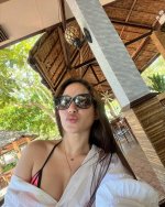 So hot here.🤍🤍 (2).jpg