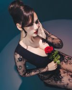 1 MILLION FOLLOWERS ON FACEBOOK🖤 Mua- @jayjaysolano Hair- @hairby_atebiancakes Photo- @mark.ca...jpg