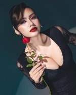 1 MILLION FOLLOWERS ON FACEBOOK🖤 Mua- @jayjaysolano Hair- @hairby_atebiancakes Photo- @mark.ca...jpg