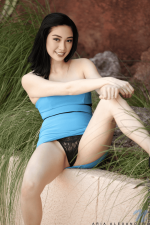 Nikki (20).png