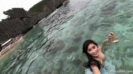 Will-Alodia-Gosiengfiao-Nipple-Slip-Beach-Moby-Nude-5c@nd@l-6-768x432.jpg