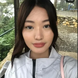 Chinita nag sosolo