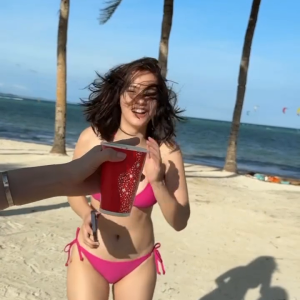 Sexy ni Inday sa bikini