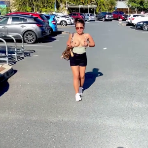 Monica_flashes_titties_in_mall_parking_lot_-_ThisVid.com.mp4